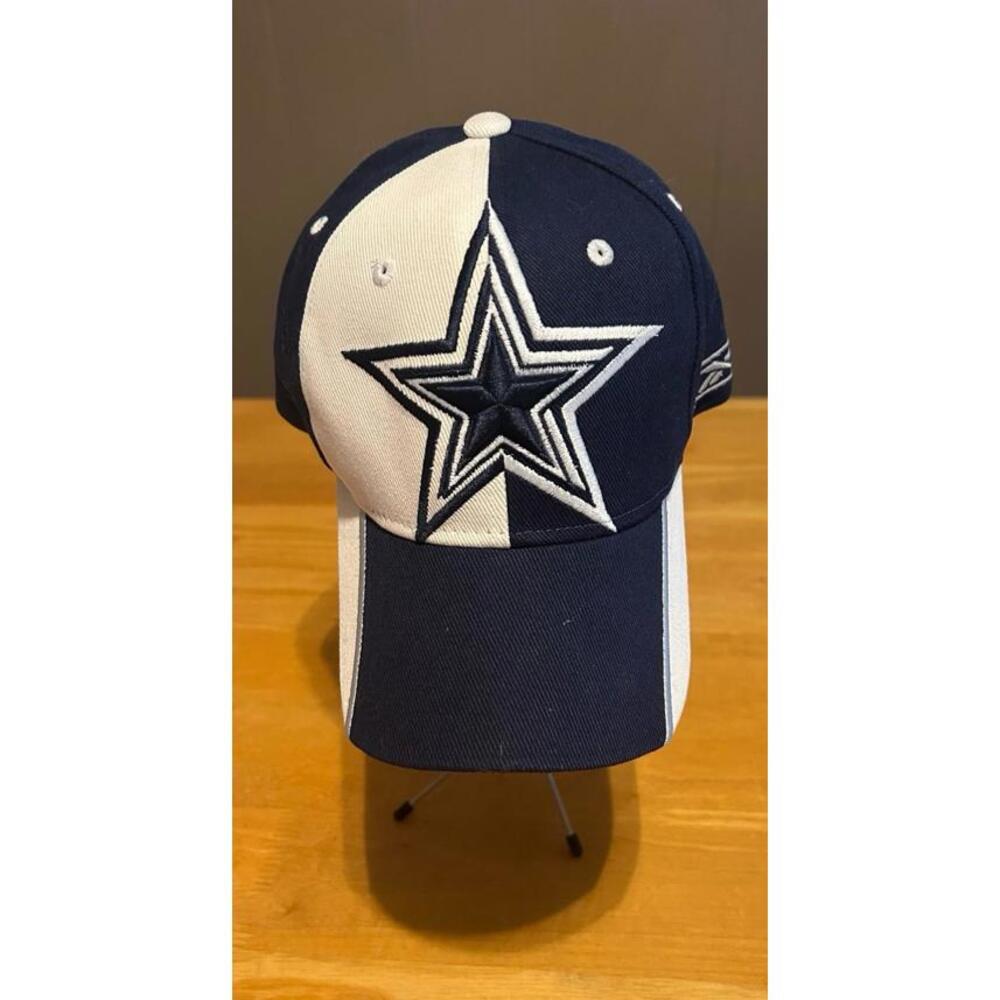 Dallas Cowboys Hat Reebok Like new 2002 NFL